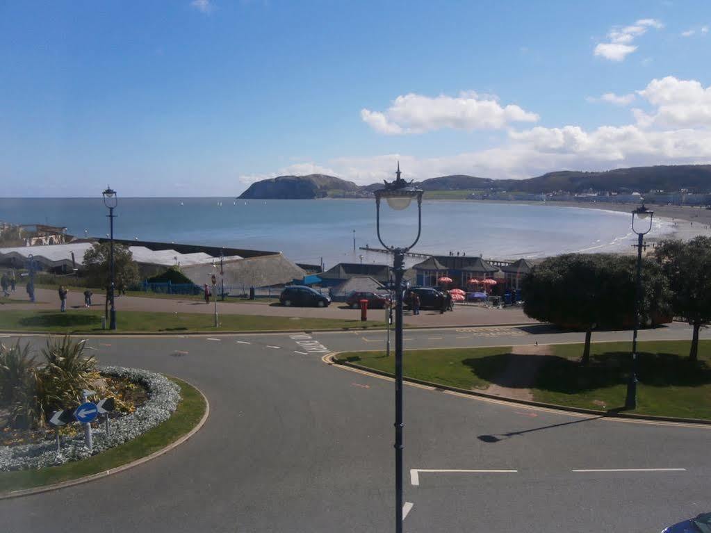 Min Y Don Llandudno (Adults Only) Hotel Eksteriør billede